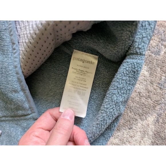 Patagonia women's size M 1/4 snap Better Sweater Marsupial Pullover Blue Logo - Picture 9 of 12